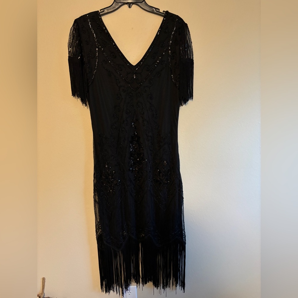 Elegant Black Fringe Flapper Dress